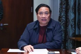 Thủ tướng họp khẩn trực tuyến với Bộ Công an và các bộ, ngành, cơ quan, địa phương về ứng phó, khắc phục hậu quả mưa lũ tại các tỉnh miền Trung