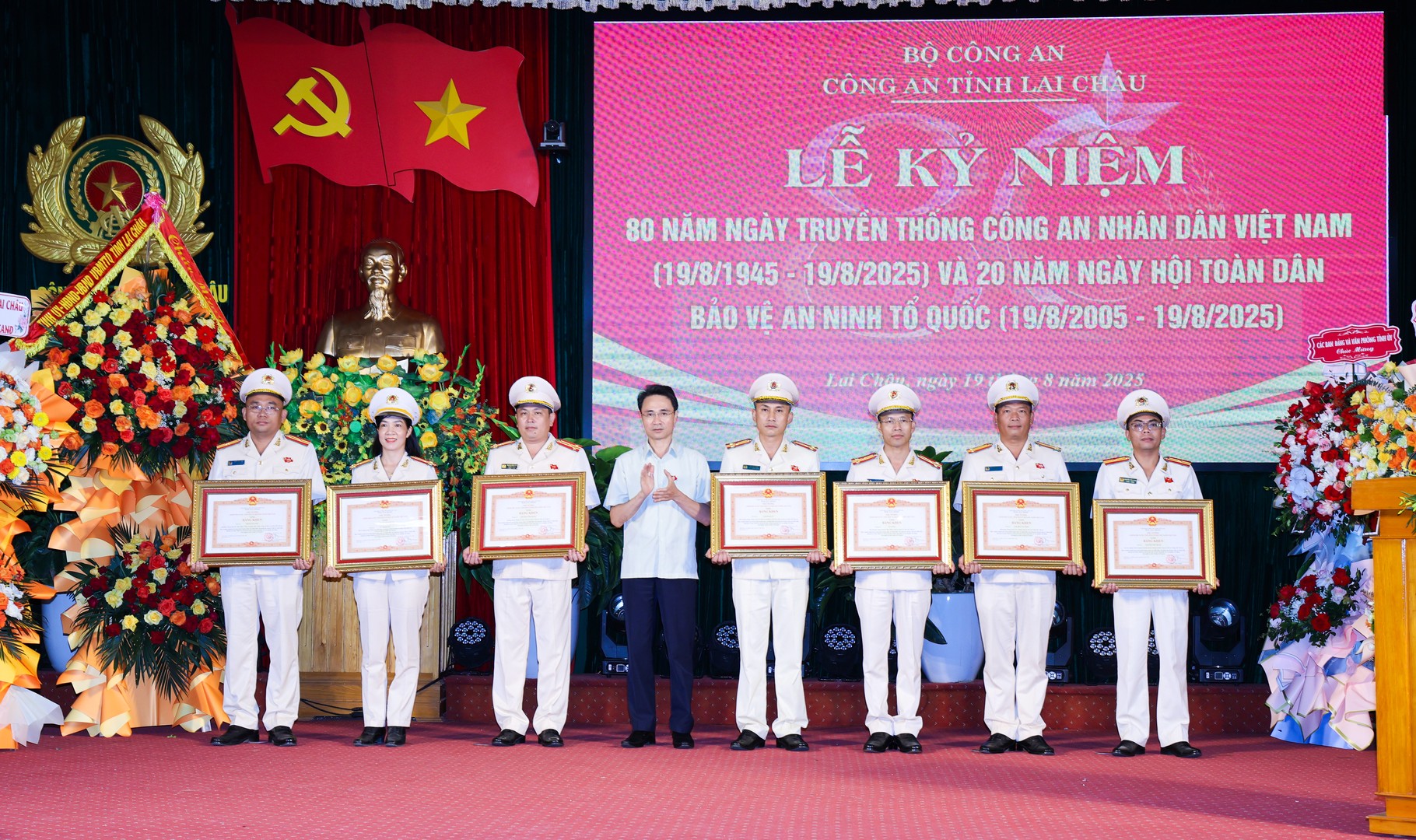 anh 4 (10).JPG
