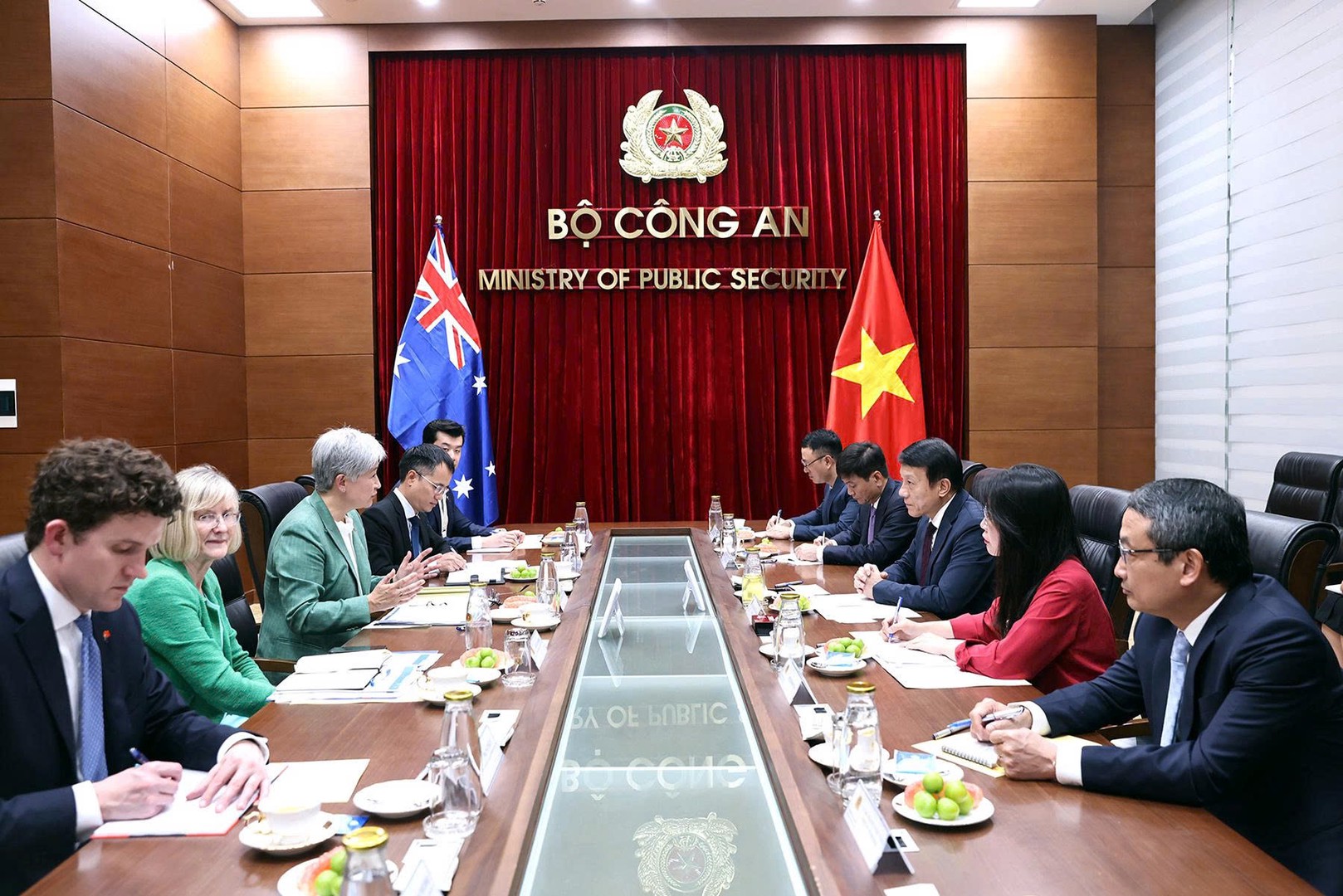 1 quang canh.jpg
