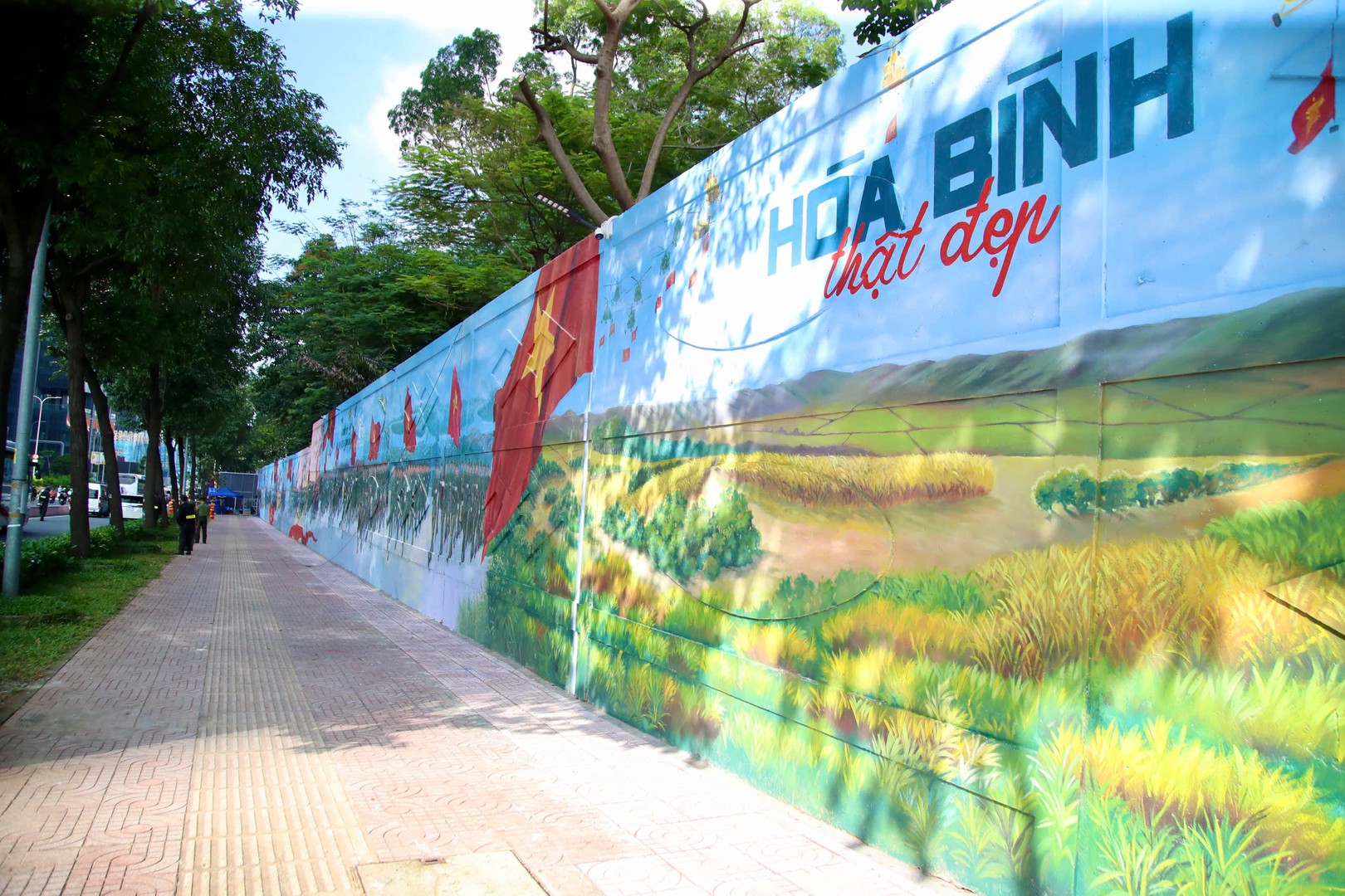 Ảnh 11 - Khánh thành bích họa 20.jpg