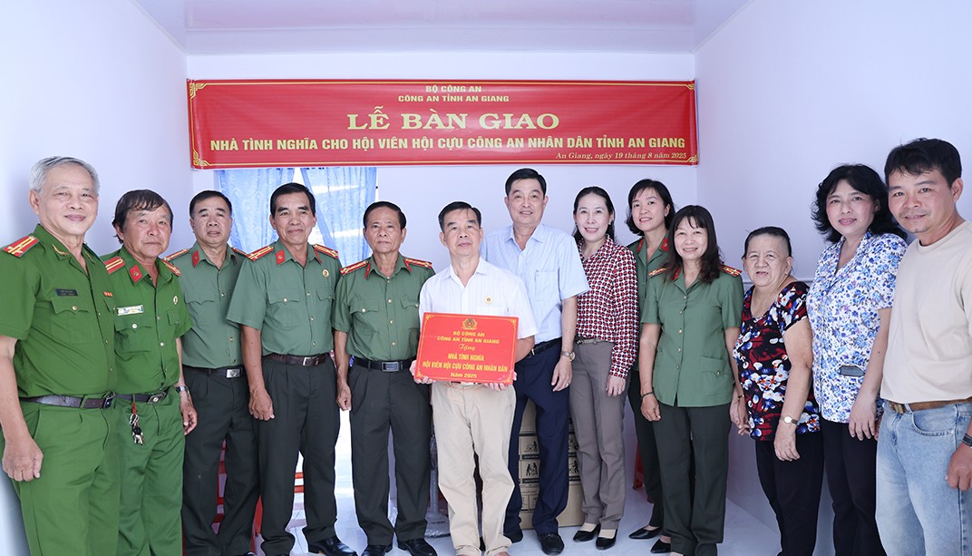 1Z6A4494 copy.jpg