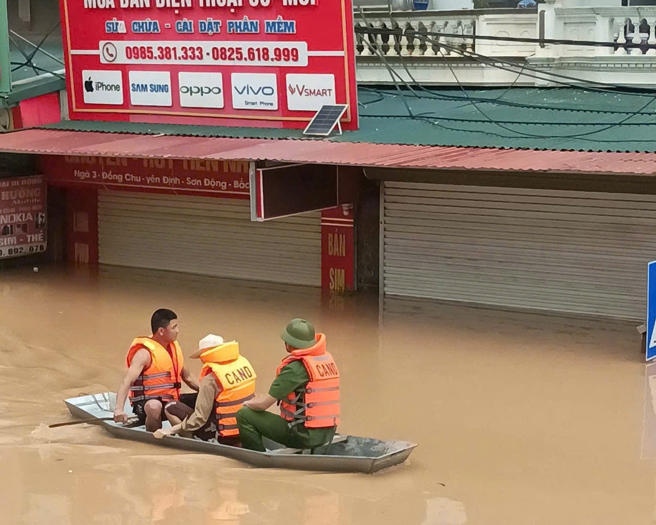 Một số hình ảnh tại hiện trường (8).jpg