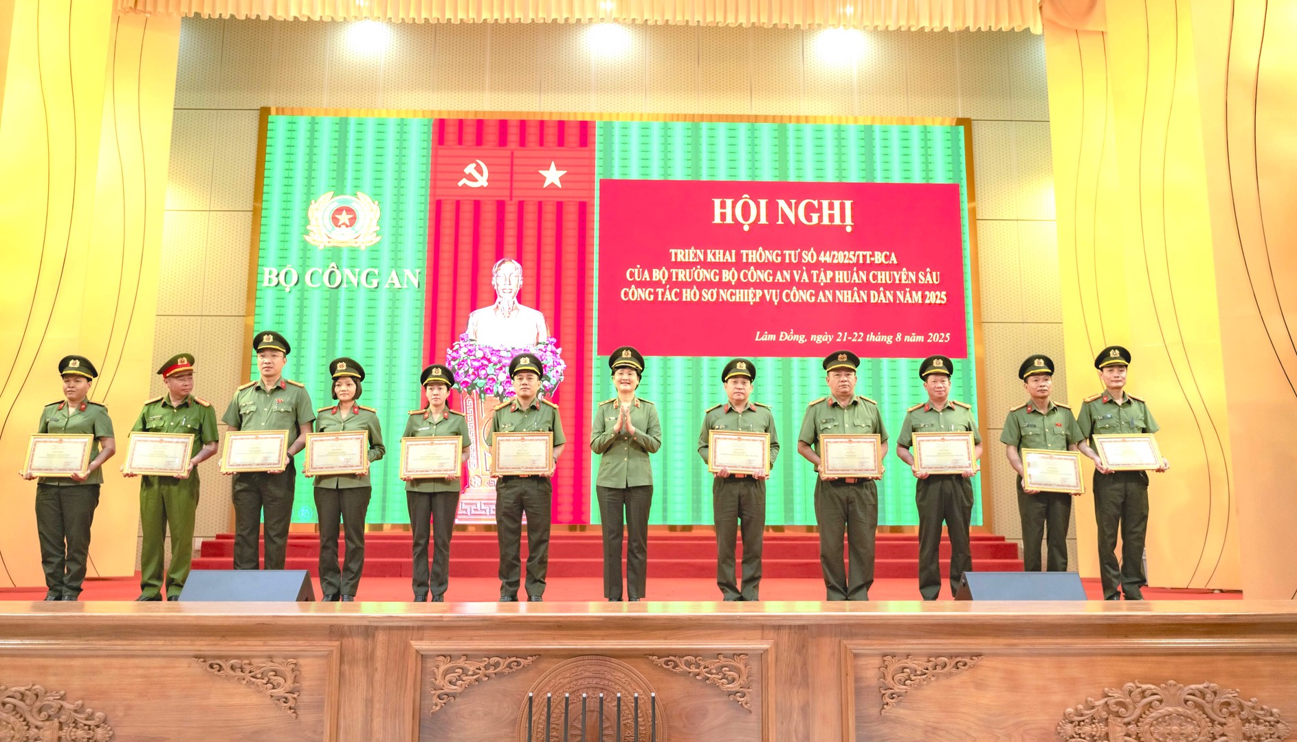 04_v06_bangkhen.jpg