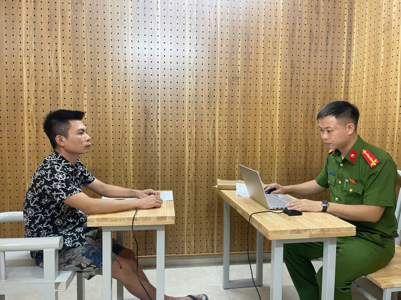 Đối tượng làm việc tại Cơ quan Công an.jpg