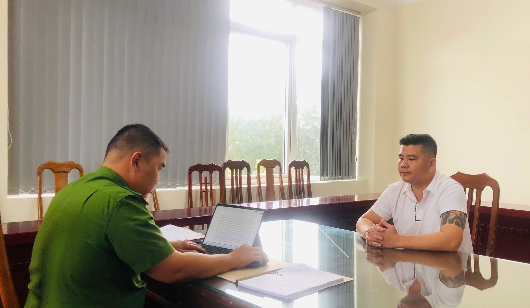 Ảnh_Bị can Hoàng Minh Thượng tại cơ quan Công an.jpg