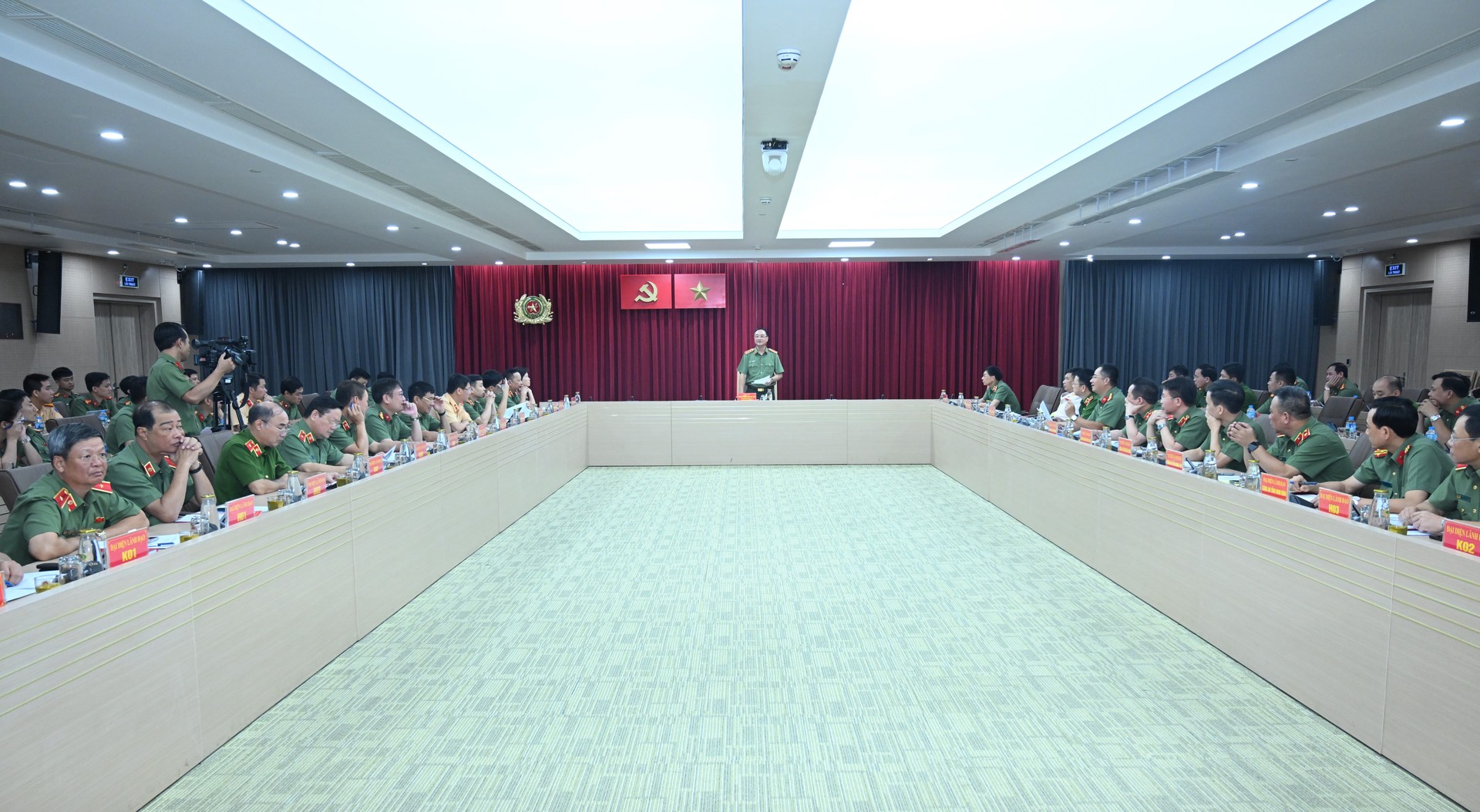 04_tttung_chutri2.JPG