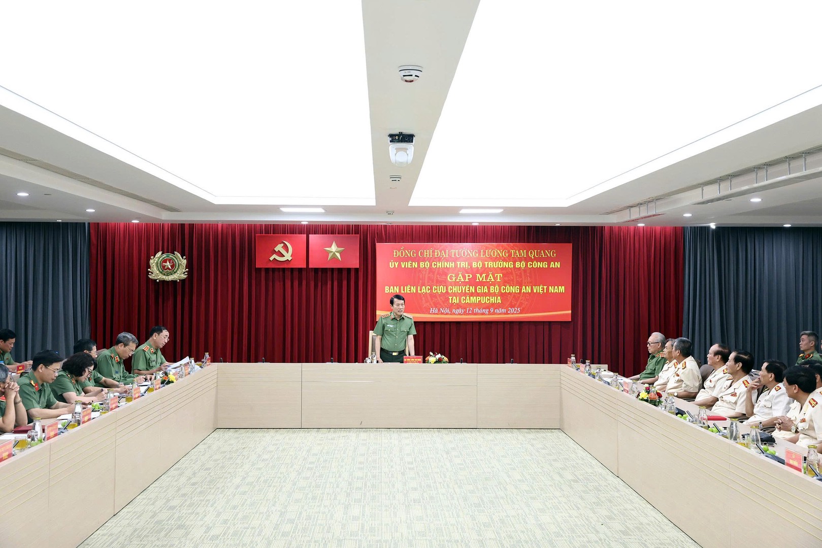 3 quang canh.jpg
