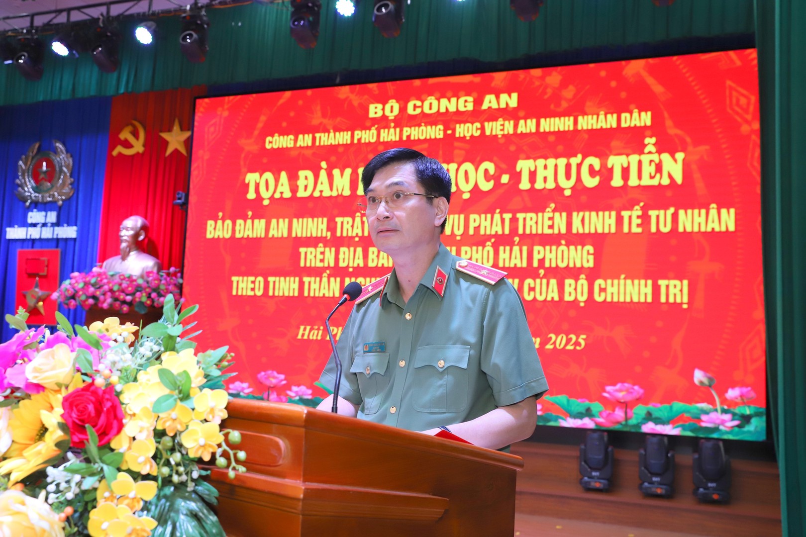 Khoa_1734.JPG