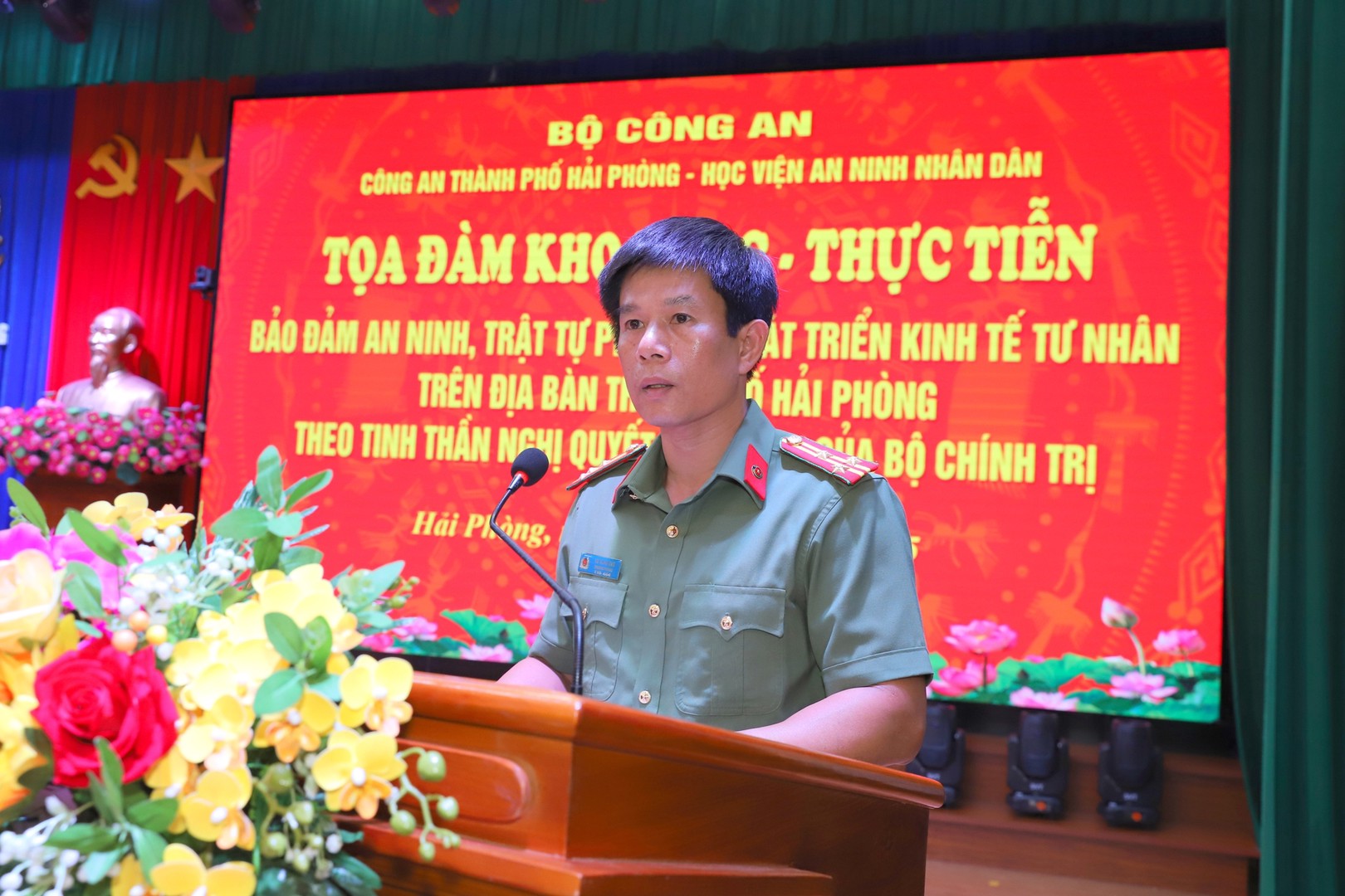 Khoa_1773.JPG