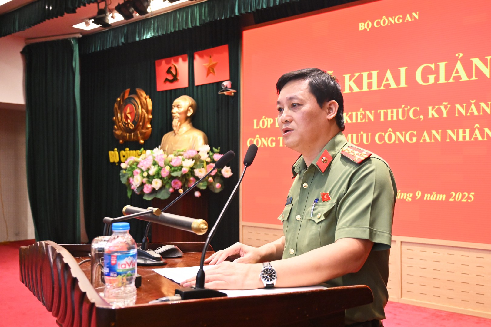 cận cảnh PCVP.jpg
