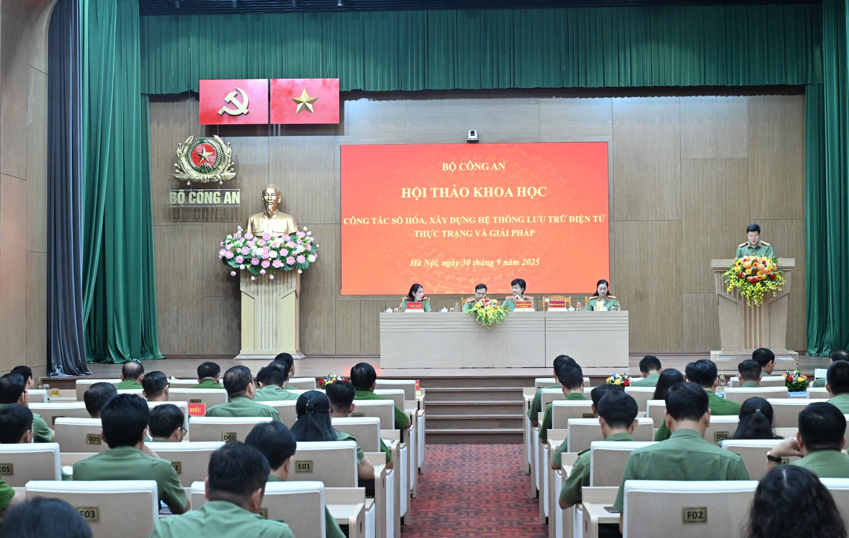 04_toancanh2.JPG