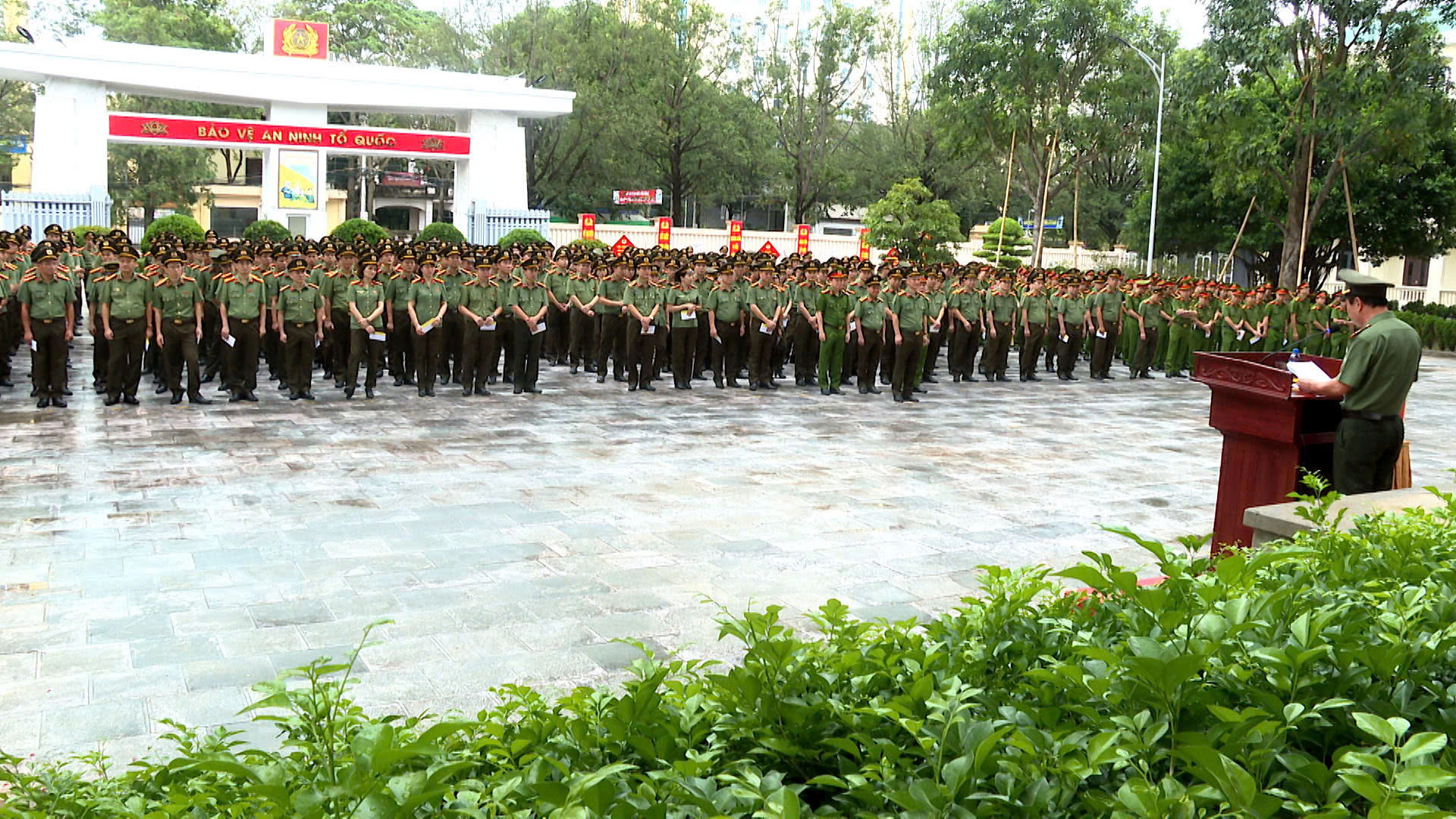 f93ebf5c83e109bf50f0.jpg