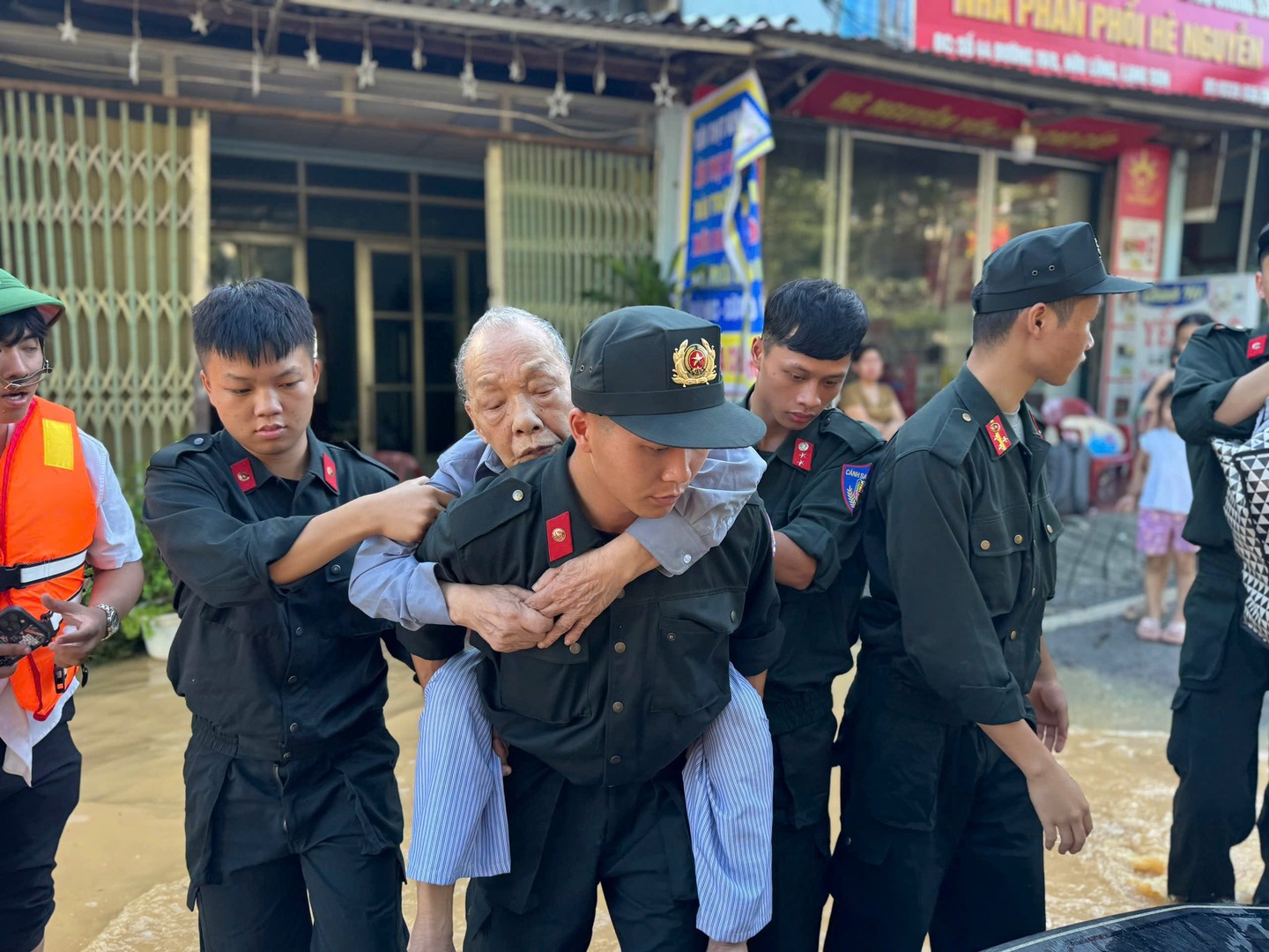 ảnh 4..jpg