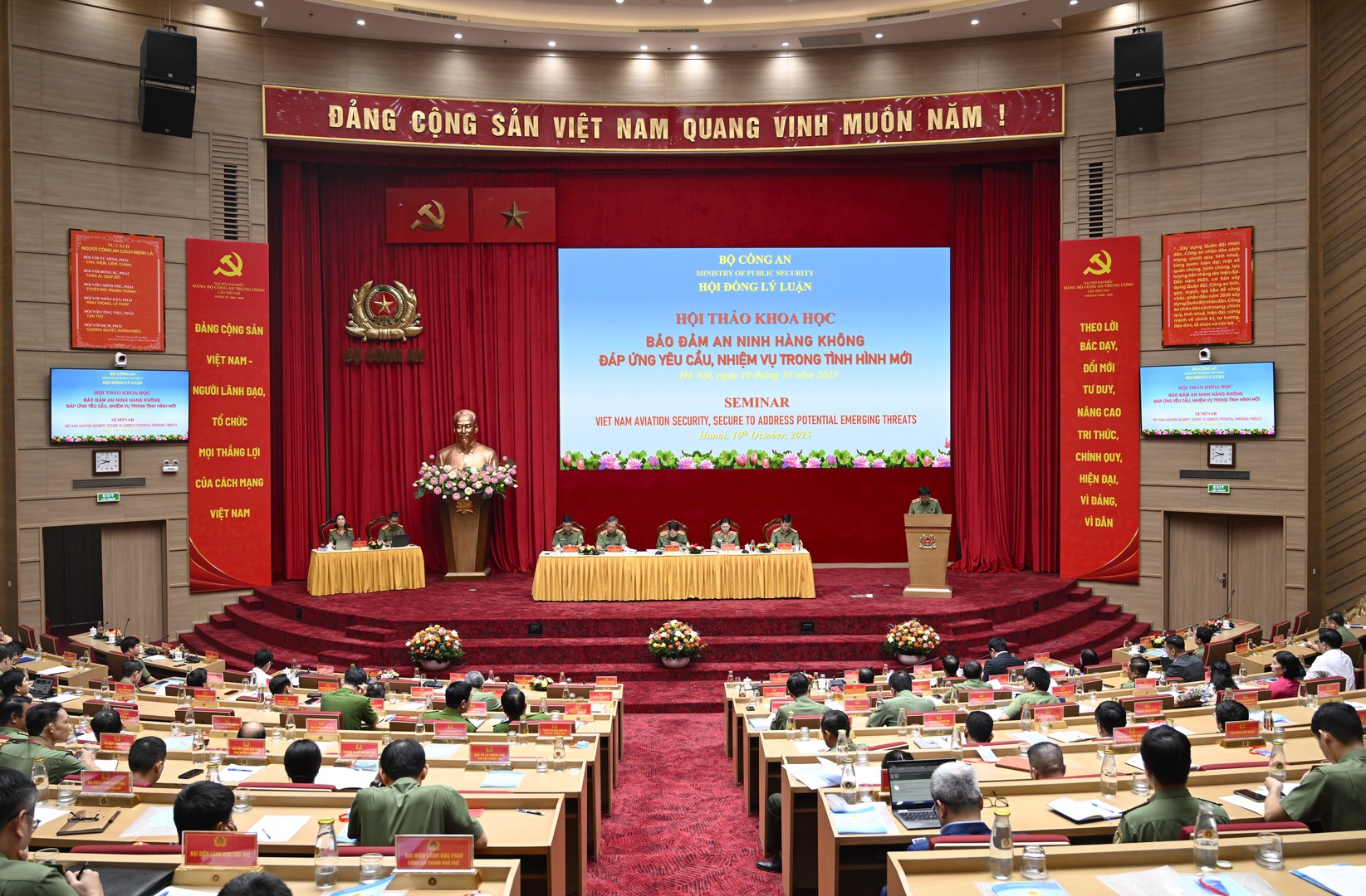 2 quang canh.jpg