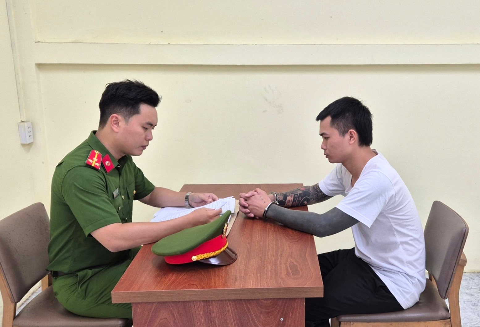 Ảnh 2 - Tàng keng Lê Anh Điệp.jpg
