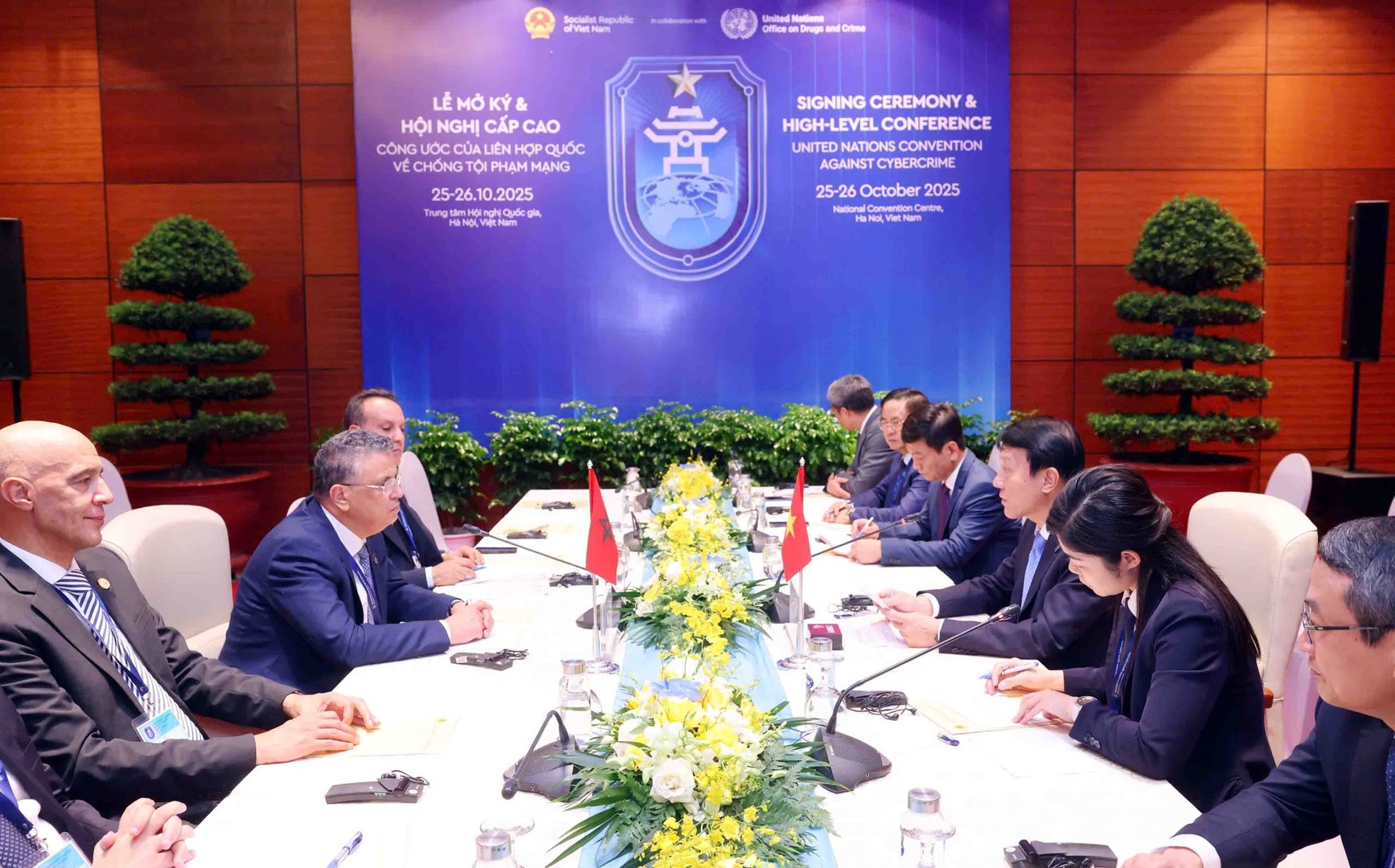 4 quang canh.jpg