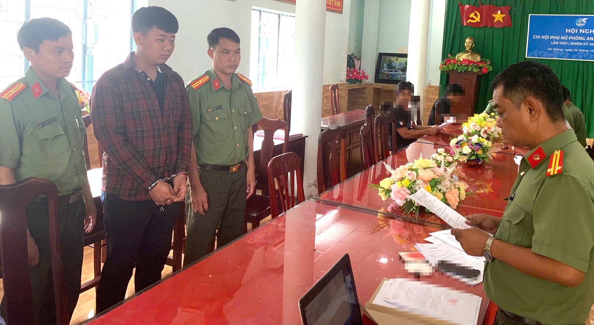 8b8dba3a7390fecea781 (2).jpg