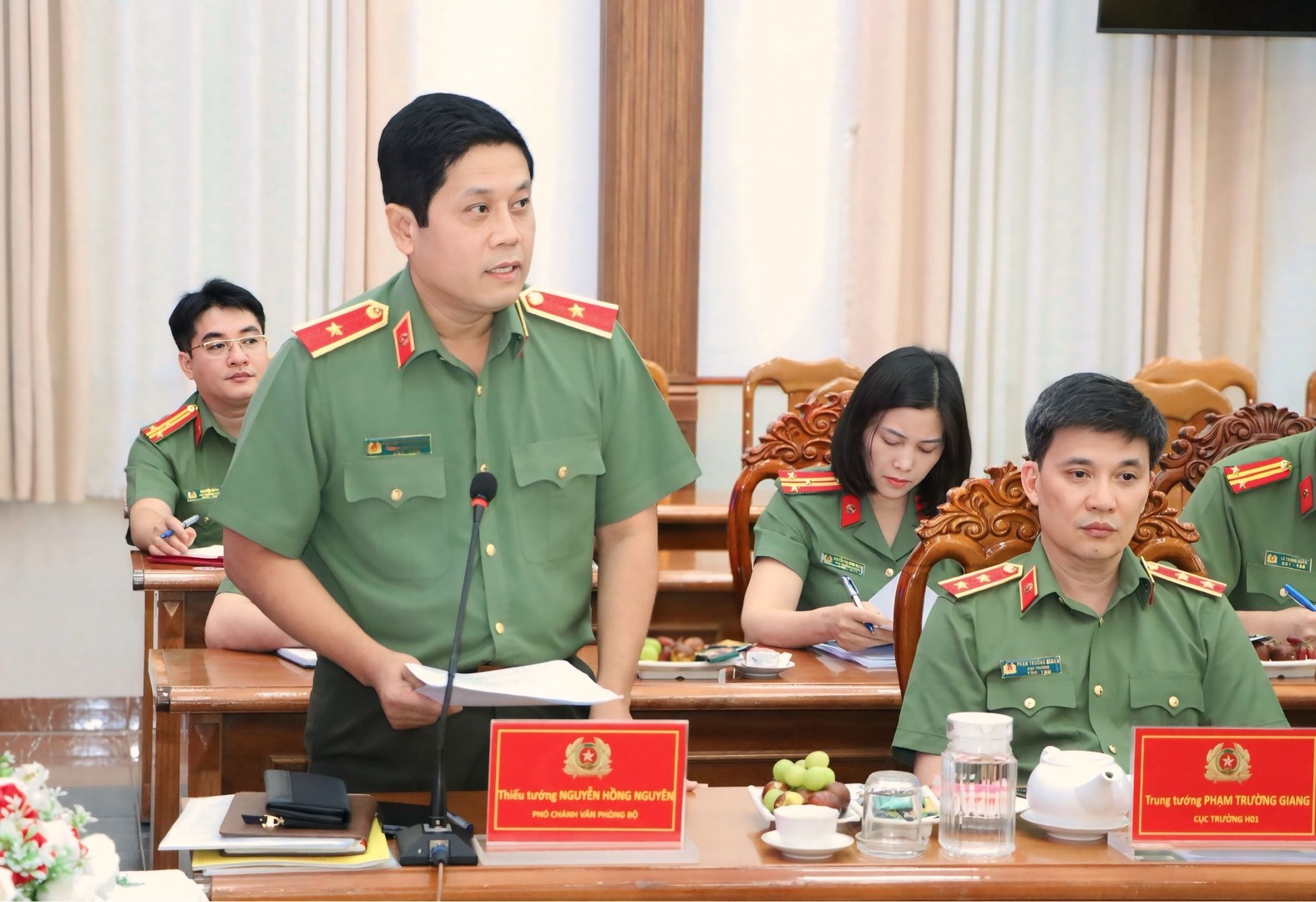 THIẾU TƯỚNG NGUYỄN HỒNG NGUYÊN, PHÓ CHÁNH VĂN PHÒNG BỘ CÔNG AN.jpeg