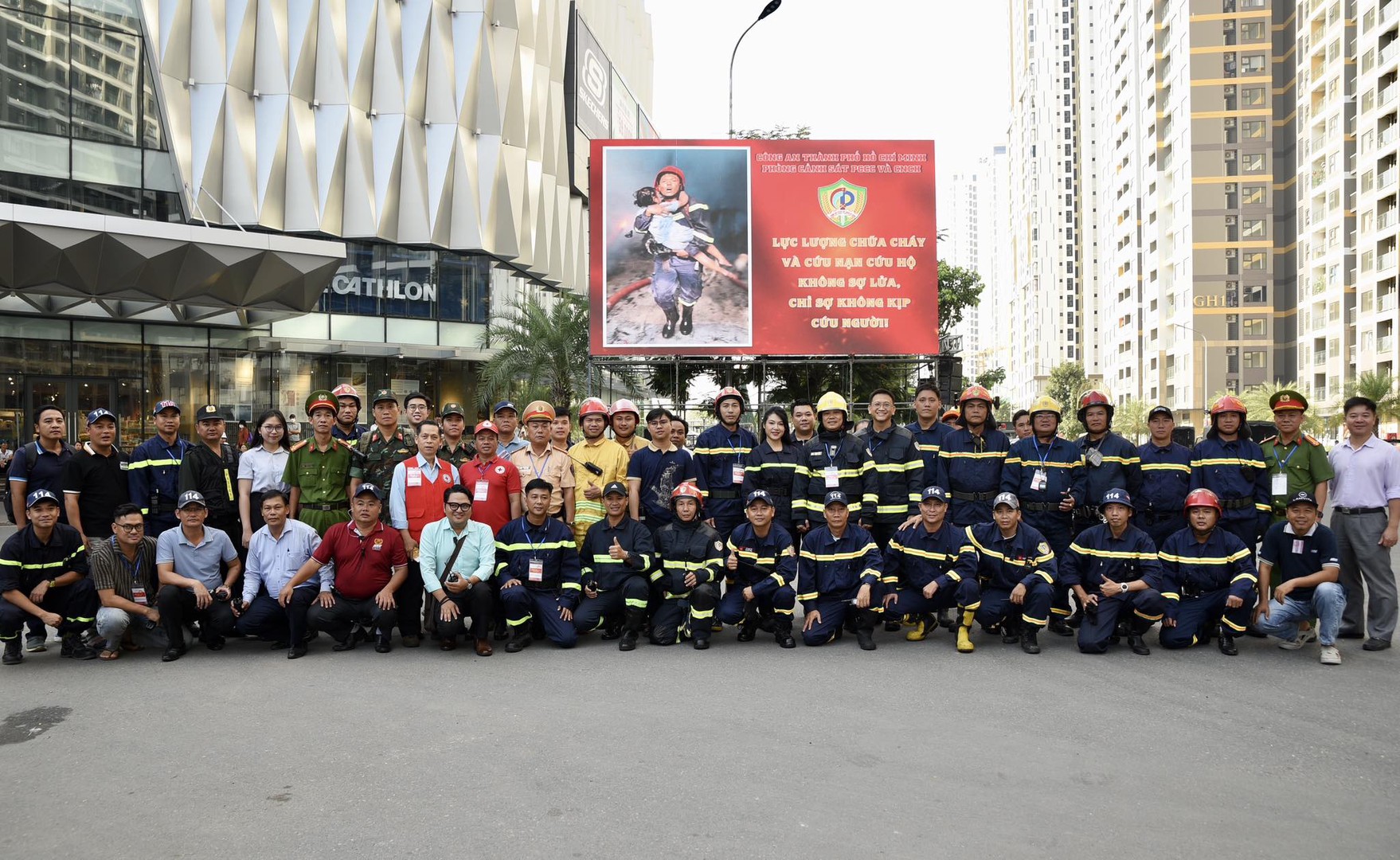 Ảnh 17 - Diễn tập PCCC tháng 11.2025.jpg