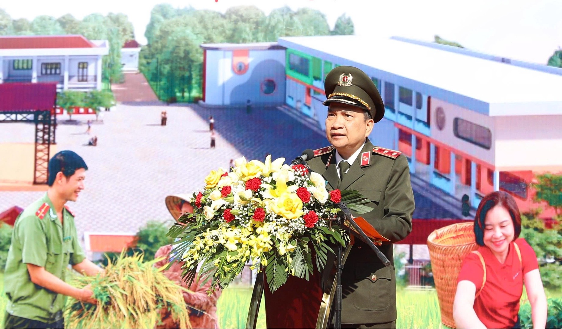 Trung tướng Nguyễn Sỹ Quang, Cục trưởng Cục An ninh kinh tế, Bộ Công an phát biểu tại buổi lễ..jpg