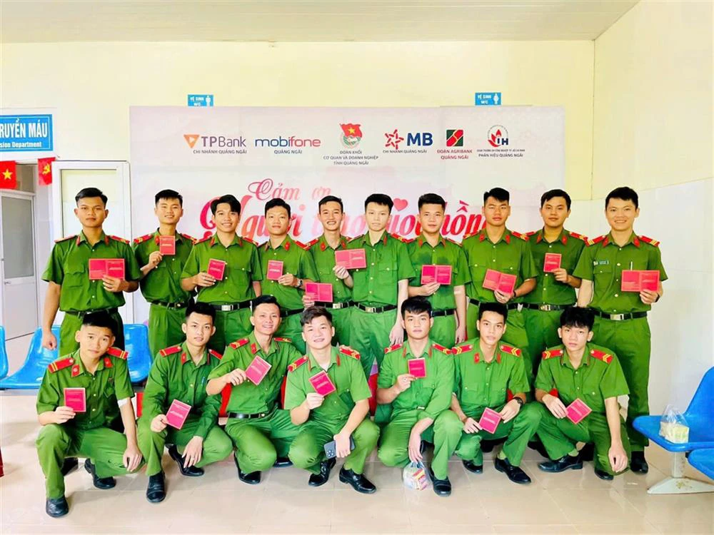 hình 1 (12).jpg