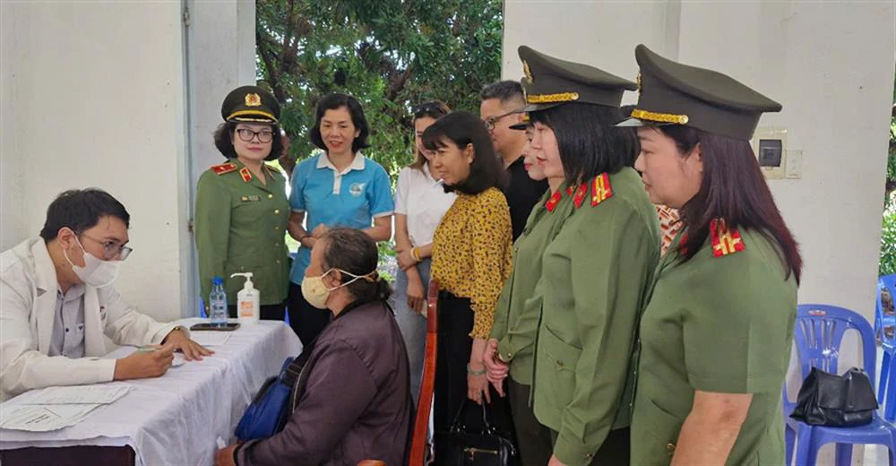 anh 1 (2).jpg