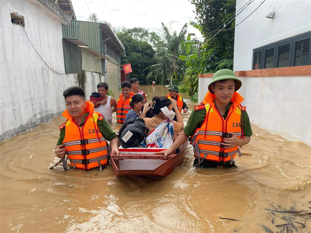 gen-h-xa anh son1.jpg