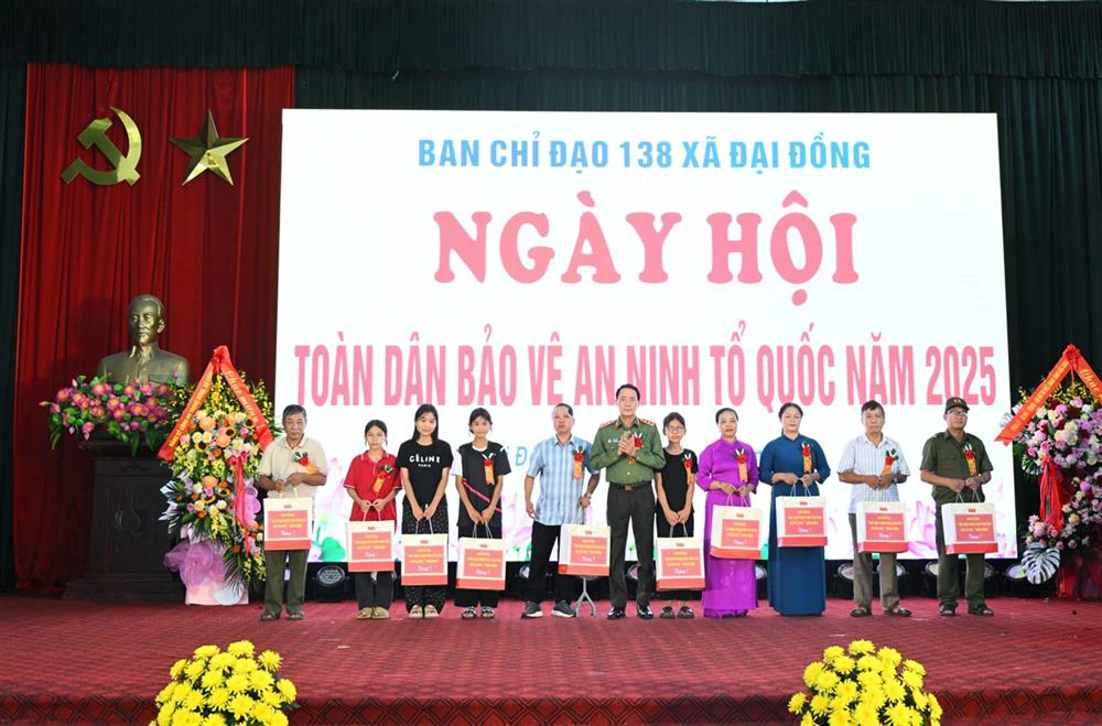 1 tk3 tang qua cs 2.jpg