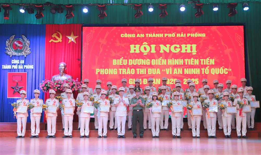 khoa_9862.jpg