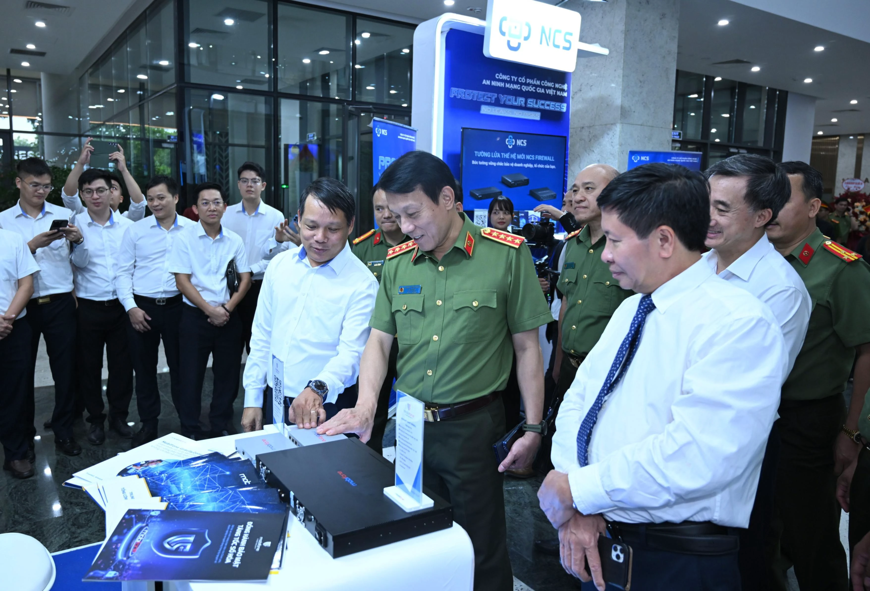 bt xem san pham.JPG