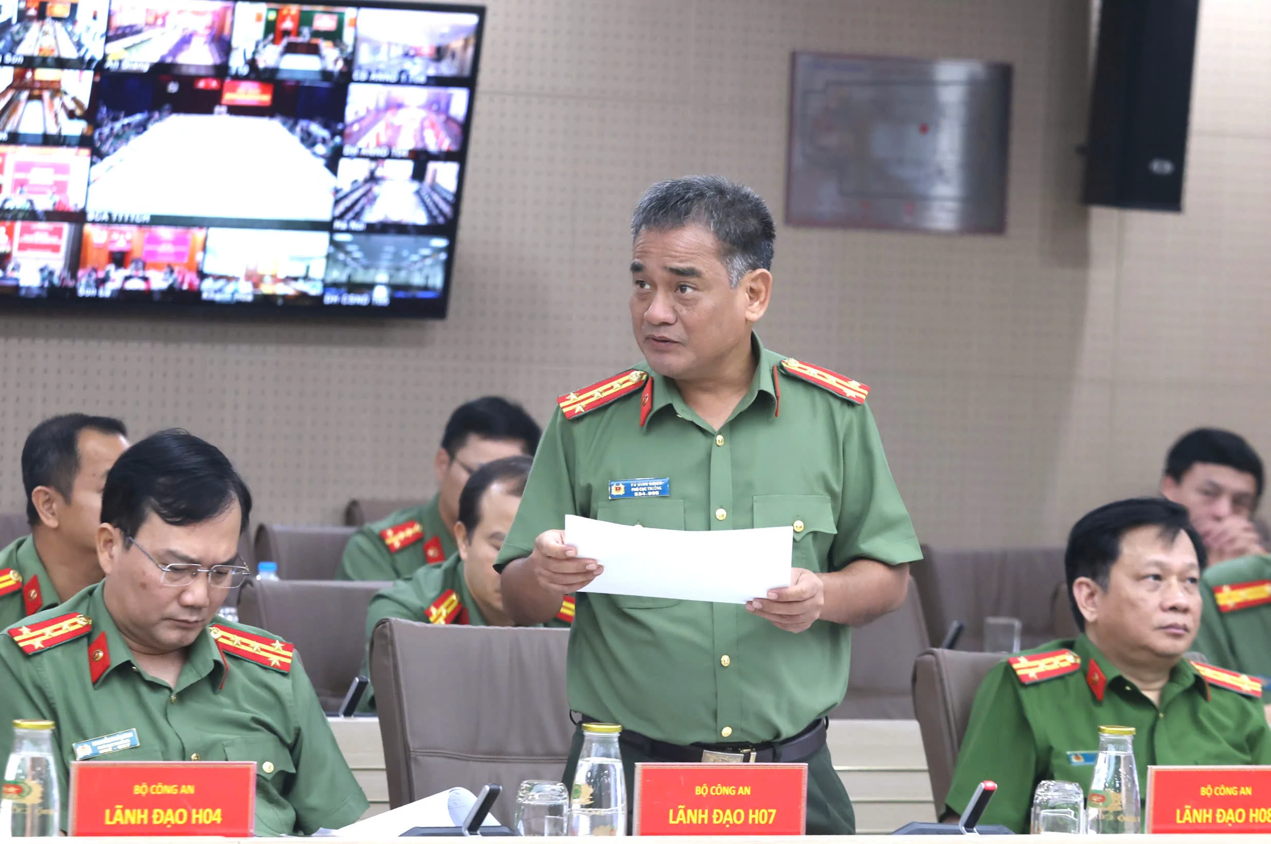 dai bieu bc 3.jpg