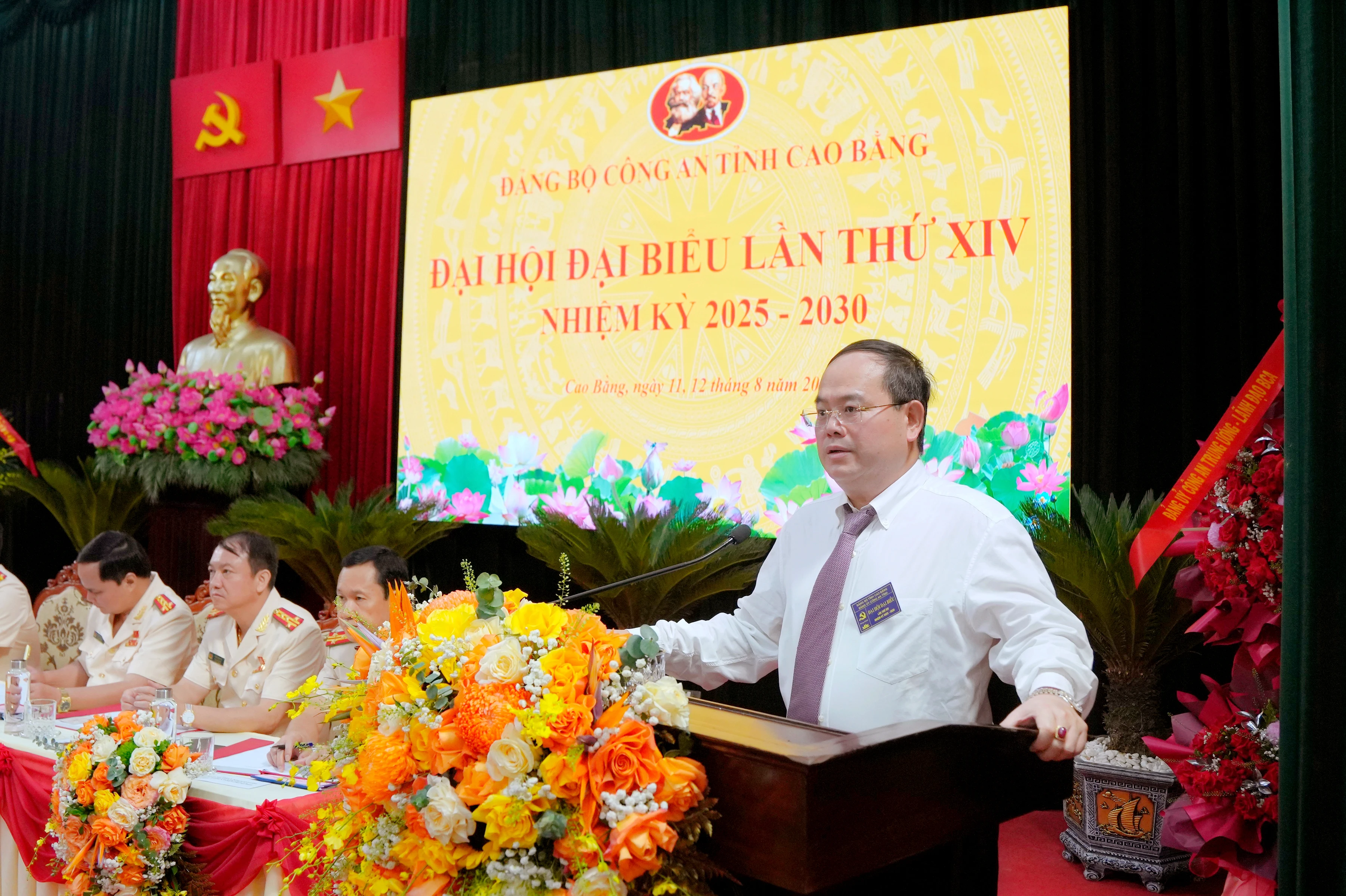 7. Đồng chí Quản Minh Cường, Bí thư Tỉnh ủy, Trưởng Đoàn ĐBQH tỉnh Cao Bằng phát biểu chỉ đạo tại Đại hội.JPG