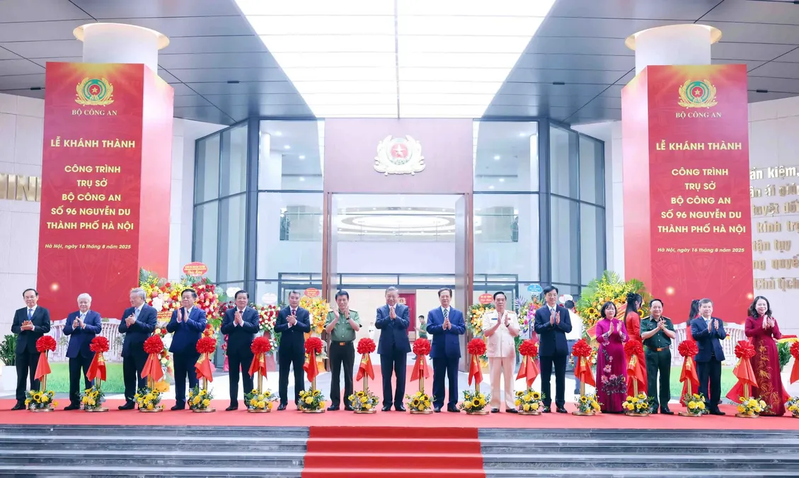 Khánh thành Trụ sở Bộ Công an, số 96 Nguyễn Du, phường Cửa Nam, thành phố Hà Nội