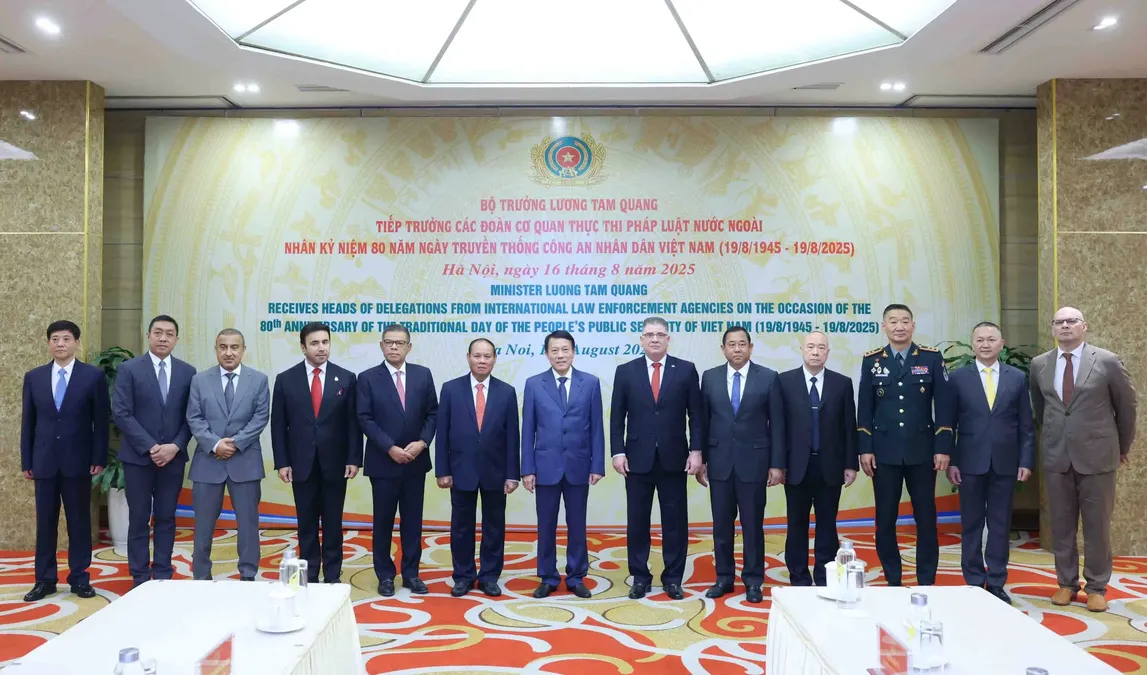 Đẩy mạnh hợp tác với cơ quan thực thi pháp luật các nước