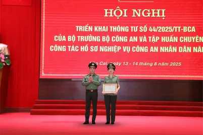 Hội nghị tập huấn chuyên sâu công tác hồ sơ nghiệp vụ Công an nhân dân năm 2025