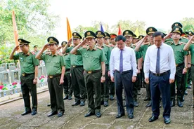 Đời đời ghi nhớ công lao to lớn của các Anh hùng liệt sĩ