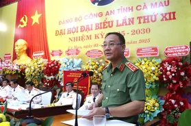 Thứ trưởng Phạm Thế Tùng dự Đại hội Đảng bộ Công an tỉnh Cà Mau