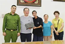 Bắc Ninh: Công an phường Kinh Bắc nhanh chóng xác minh, trao trả tài sản cho chuyên gia Hàn Quốc