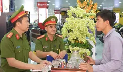 Quảng Trị: Công an xã sát cánh cùng nhân dân thực hiện dịch vụ công trực tuyến toàn trình
