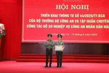 Hội nghị tập huấn chuyên sâu công tác hồ sơ nghiệp vụ Công an nhân dân năm 2025