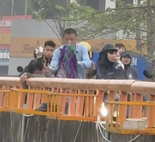 Công an thành phố Hải Phòng Kịp thời ngăn chặn hành vi tiêu cực, cứu người trên cầu Sặt