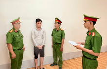 Khởi tố, bắt tạm giam đối tượng lừa đảo bằng thủ đoạn “chạy việc”