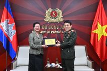 Cambodian Ambassador bids farewell to MPS leadership