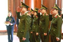 Thứ trưởng Phạm Thế Tùng dâng hoa, dâng hương tưởng niệm Chủ tịch Hồ Chí Minh tại Nghệ An