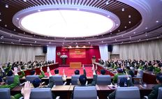 Hội nghị Lấy ý kiến cử tri nơi công tác đối với người được dự kiến giới thiệu ứng cử đại biểu Quốc hội khoá XVI