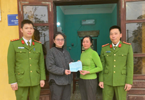 Công an xã Chí Đám, tỉnh Phú Thọ hỗ trợ xác minh vụ chuyển nhầm hơn 2,2 tỷ đồng qua ngân hàng