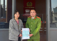 Nghệ An: Công an xã Hợp Minh hỗ trợ người dân trả lại số tiền 01 tỷ đồng cho người chuyển nhầm vào tài khoản