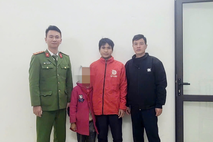 Tuyên Quang: Công an xã Minh Quang kịp thời giúp đỡ cháu bé đi lạc trở về với gia đình