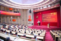 MPS leaders meet with high-ranking retired public security officers in the North