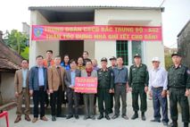 Bàn giao nhà “Chiến dịch Quang Trung” tại xã Hoằng Sơn, tỉnh Thanh Hóa